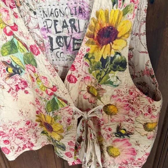 Magnolia Pearl Floral Vest - Cream with Yellow and Pink - Picture 3 of 6